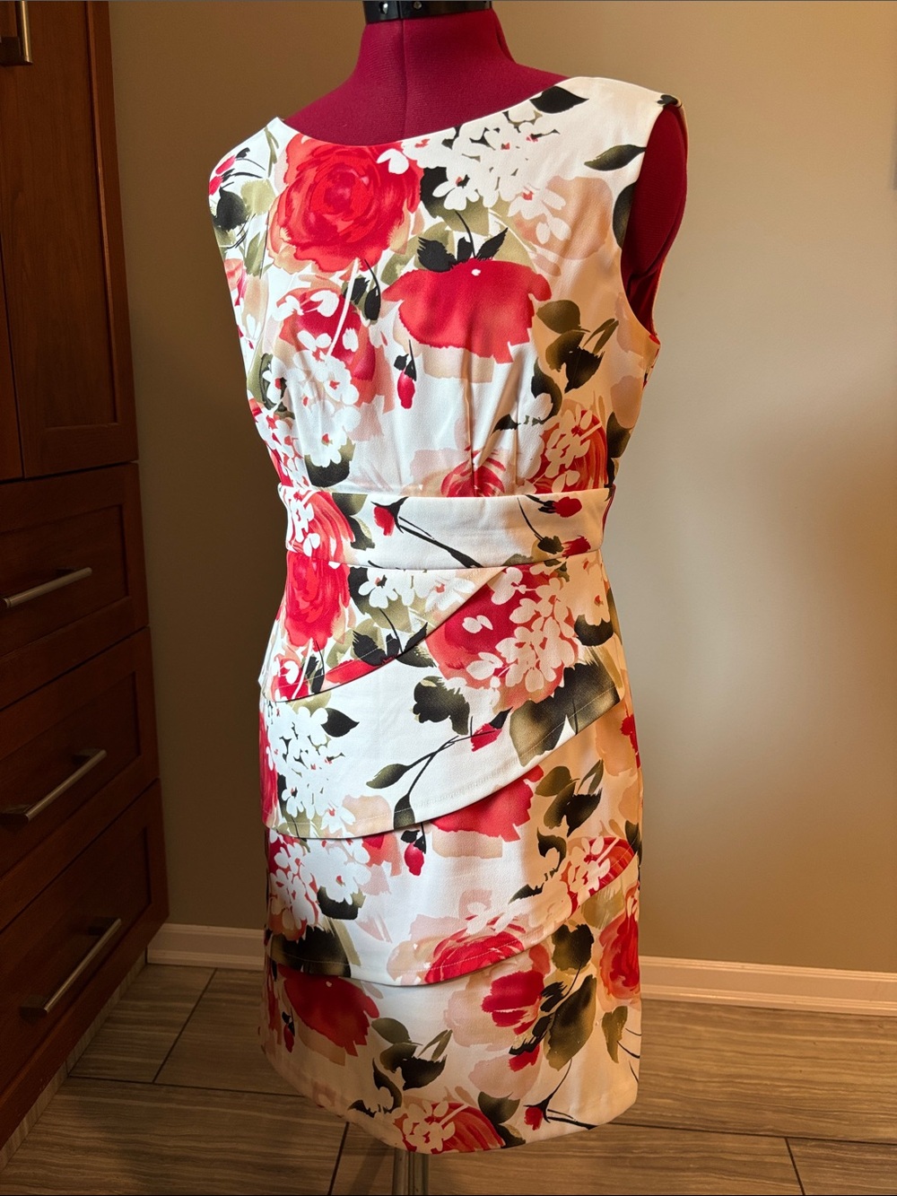 GORGEOUS 🌹Laura Petites Abstract Floral Print Sleeveless Sheath Midi Dress Sz 10